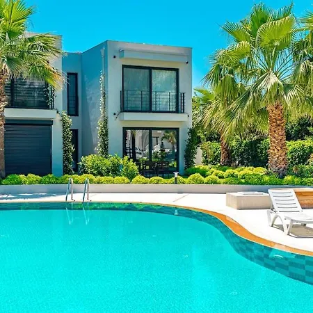 Luxurious 2 Bedroom 3 Ac House W/common Pool In Bitez Bodrum