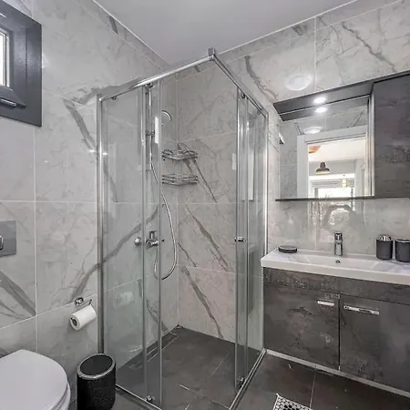Luxurious 2 Bedroom 3 Ac House W/common Pool In Bitez